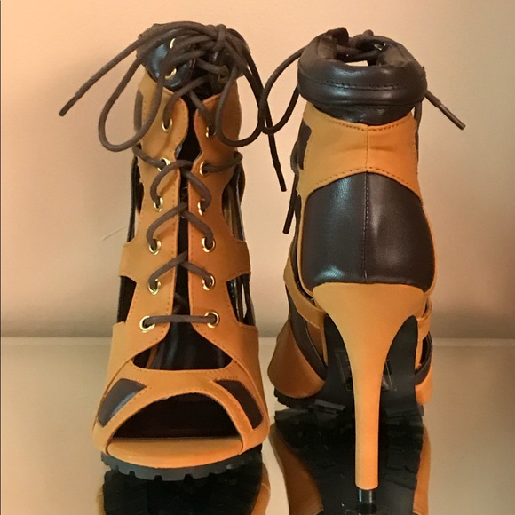 NWOB Tan and brown faux leather lace up open toe high heel booties. - Picture 8 of 8
